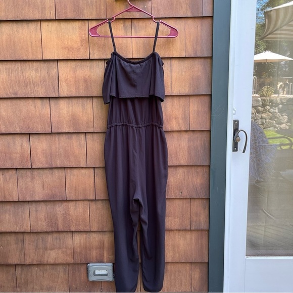 Old Navy Ruffled Off The Shoulder Black Ankle Length Jumpsuit Size Small - Picture 13 of 16